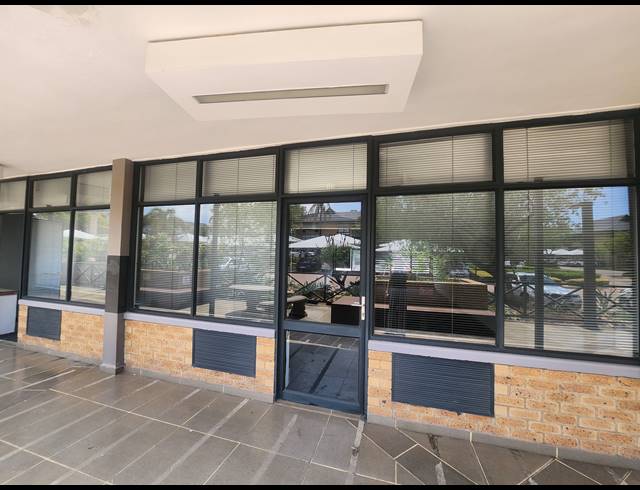 70.10M² OFFICE TO LET IN VORNA VALLEY